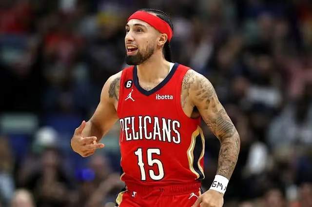 半场-马莱莱斩获赛季第6球 申花1-0领先深圳新鹏城