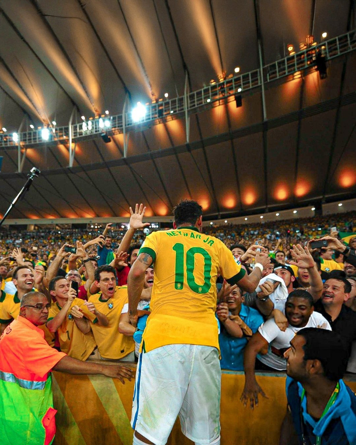 西甲最新积分战报：比利亚雷亚尔连胜紧追皇马 缩小与巴萨差距至4分