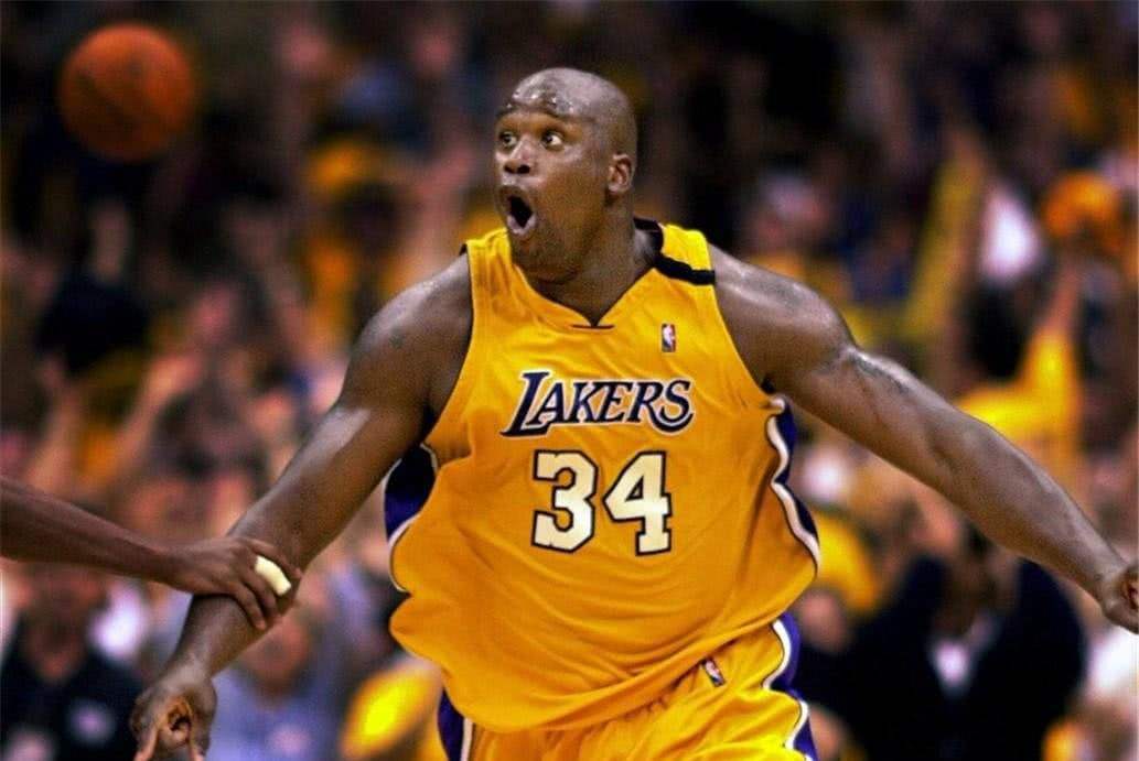 格林这个突破暴扣细节满满