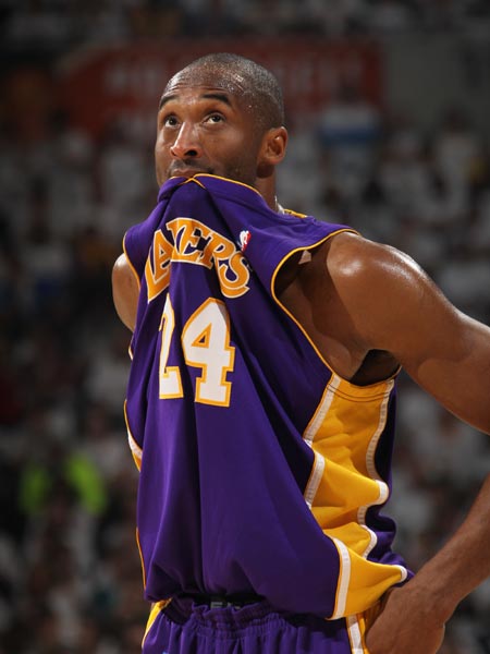 国足连续两场先掉链子 伊万最后的倔强还能坚持多久？