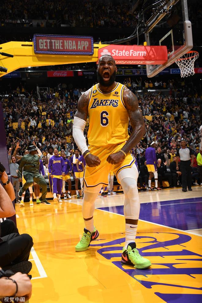 《明日方舟》英配女演员惹争议 称惹恼恐同者是其职责所在