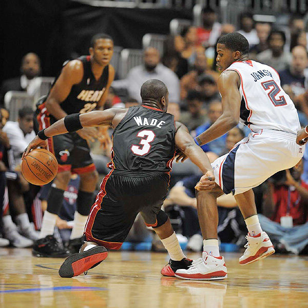 皇马客战毕巴奥首发曝光！姆巴佩领衔三叉戟，连续三平后球队背水一战