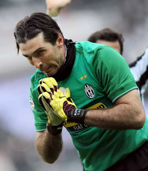 杜兰特28+10 火箭119-113胜公牛