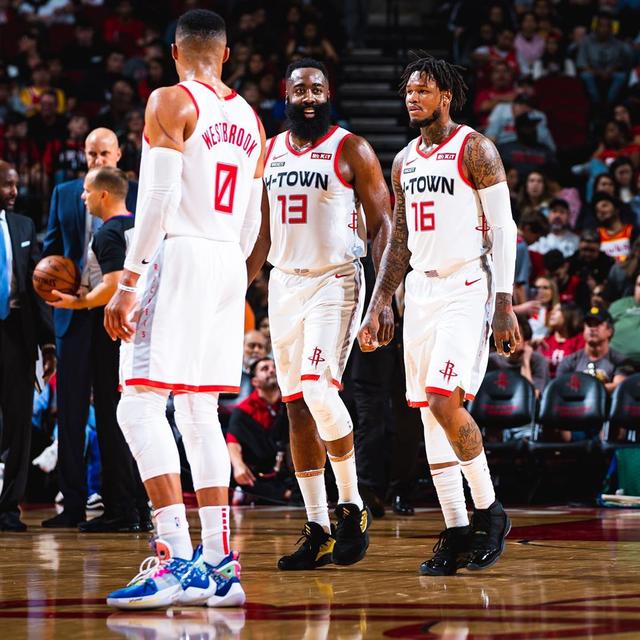 足球——中超：山东泰山胜大连英博海发