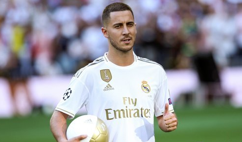 孔帕尼：凯恩和对手的手臂位置几乎一样，这种情况不该判点球