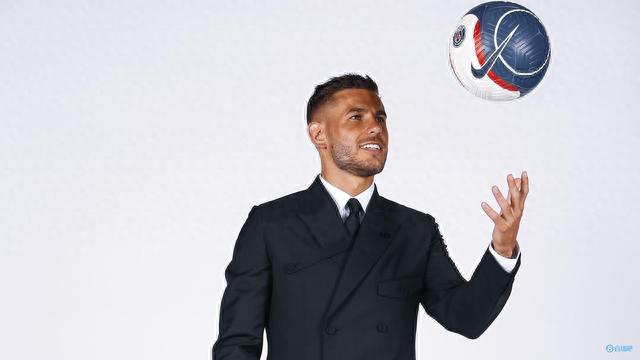 尤里·阿瑞塔在世界大赛第六战后半段因核心投手被提前换下引发争议